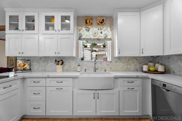1214 Cook St., Ramona, CA 92065