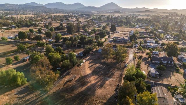 1214 Cook St., Ramona, CA 92065