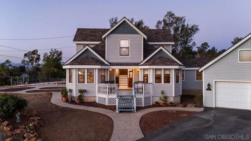 1214 Cook St., Ramona, CA 92065
