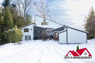 6005 Upper Straits Boulevard, West Bloomfield, MI 48324