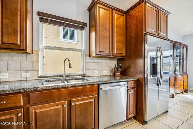 305 HERON LANDING Road, St. Johns, FL 32259