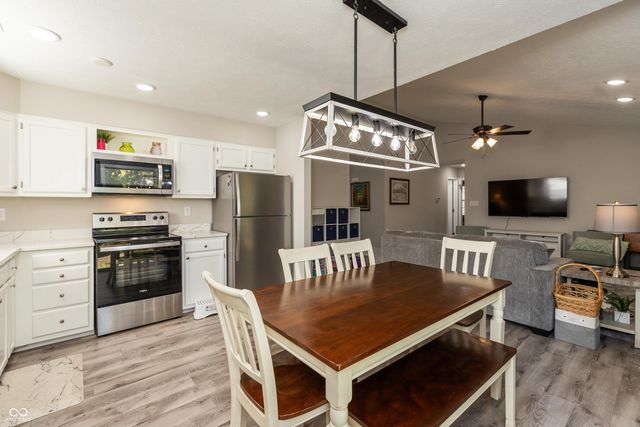 9250 Ratcliff Court, Indianapolis, IN 46234