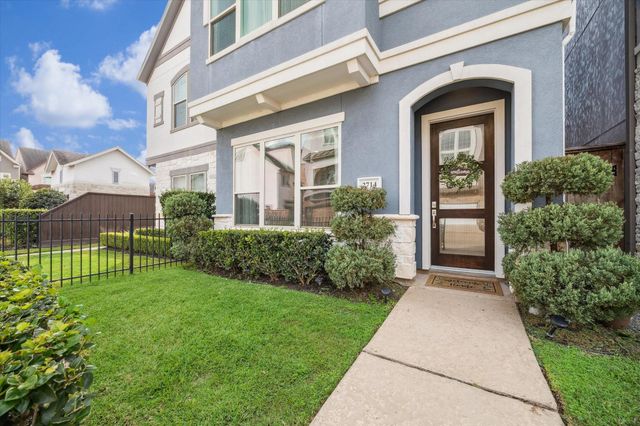 2714 Strathwood Lane, Houston, TX 77082