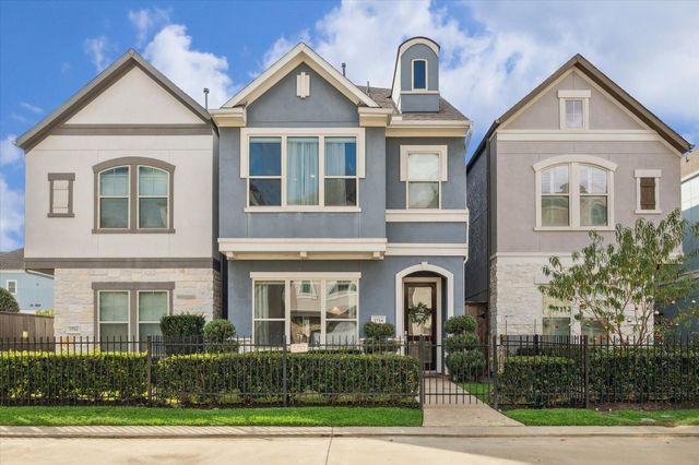 2714 Strathwood Lane, Houston, TX 77082