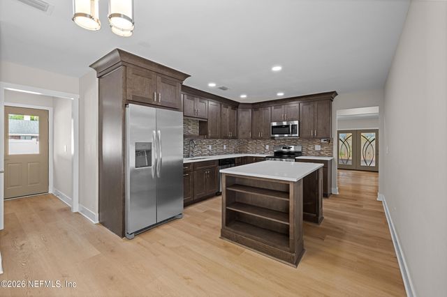 1440 FOREST Lane, St. Johns, FL 32259