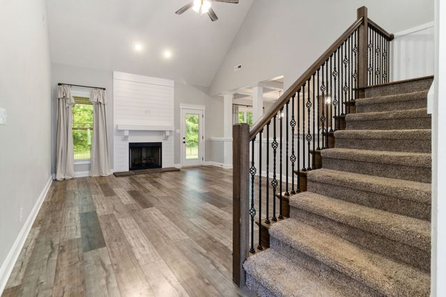 1072 Chagford Dr, Clarksville, TN 37043