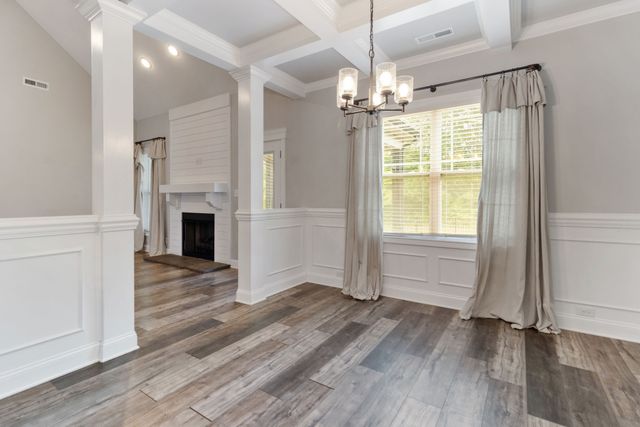 1072 Chagford Dr, Clarksville, TN 37043
