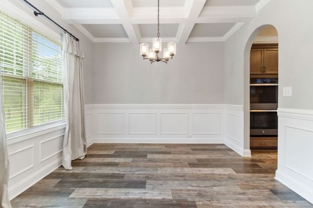 1072 Chagford Dr, Clarksville, TN 37043