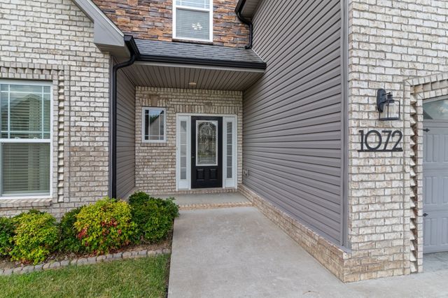 1072 Chagford Dr, Clarksville, TN 37043
