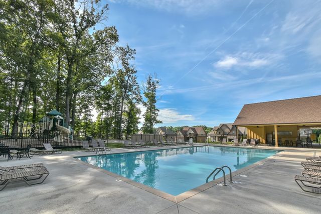 1072 Chagford Dr, Clarksville, TN 37043
