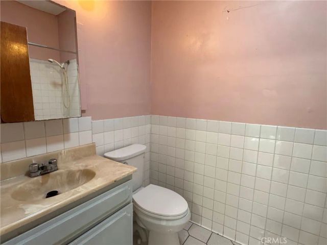 2790 mataro, Pasadena, CA 91107