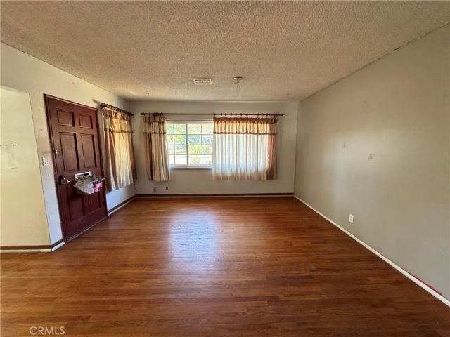 2790 mataro, Pasadena, CA 91107