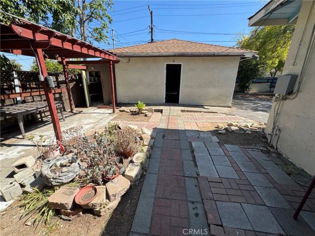 2790 mataro, Pasadena, CA 91107