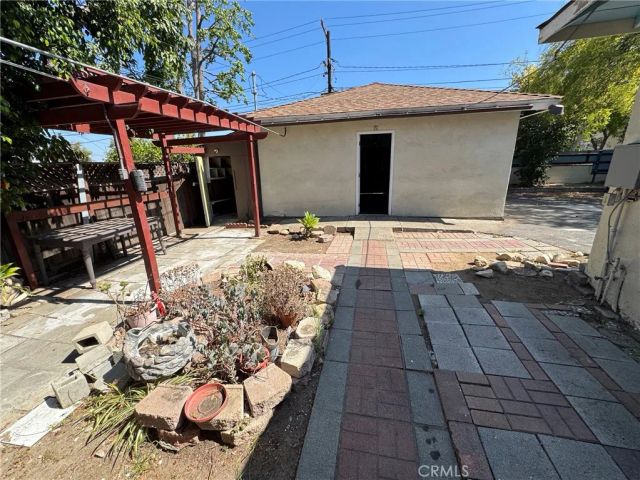 2790 mataro, Pasadena, CA 91107