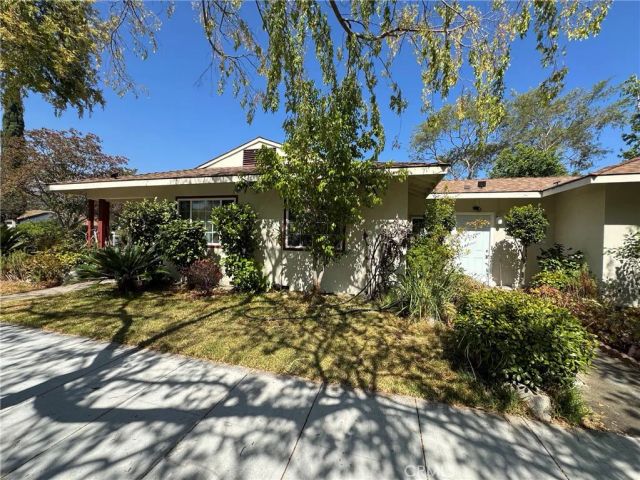 2790 mataro, Pasadena, CA 91107