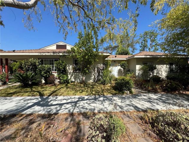 2790 mataro, Pasadena, CA 91107