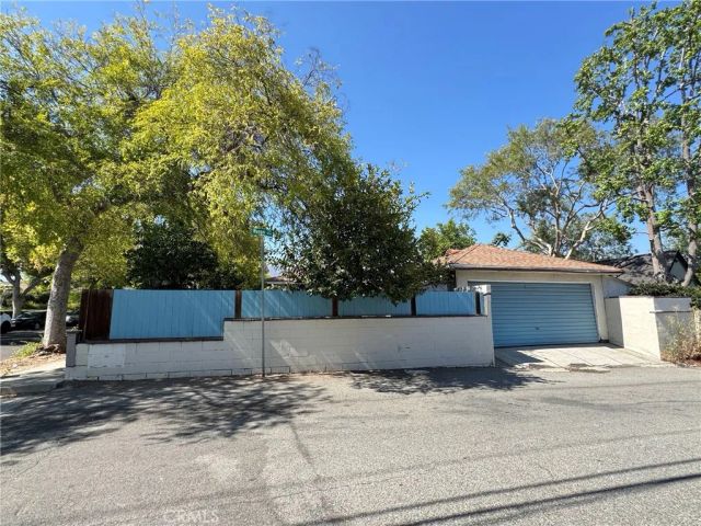 2790 mataro, Pasadena, CA 91107