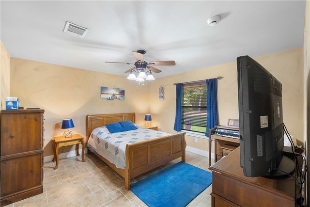 6481 Private Road 2003, Caldwell, TX 77836