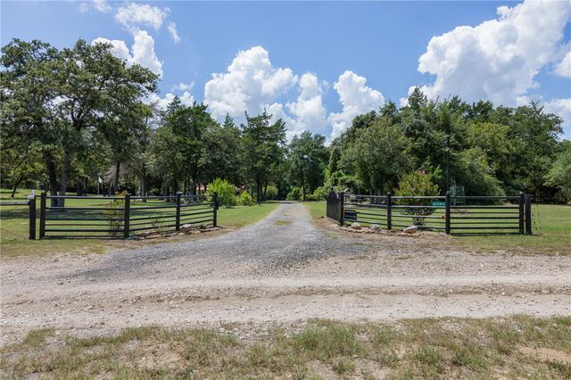 6481 Private Road 2003, Caldwell, TX 77836