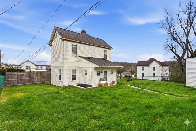 32 Shannon Ave, City Of Washington, PA 15301