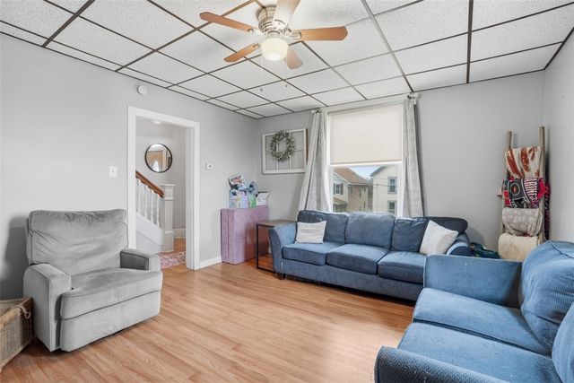 32 Shannon Ave, City Of Washington, PA 15301