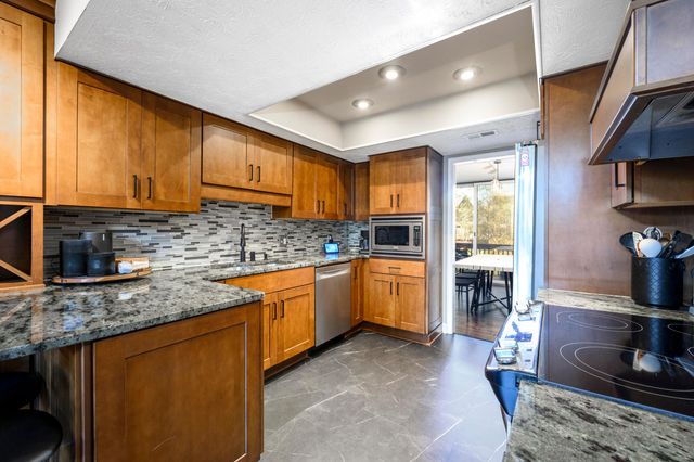 4770 Crazy Horse Lane, 8, Westerville, OH 43081