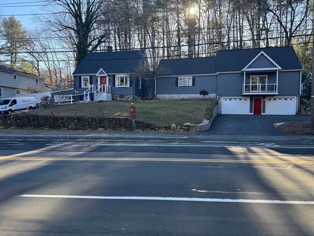 79 Burlington Rd, Bedford, MA 01730