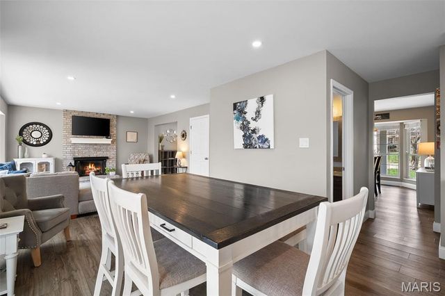 3511 Georgetowne Village Drive, Manchester, MO 63088