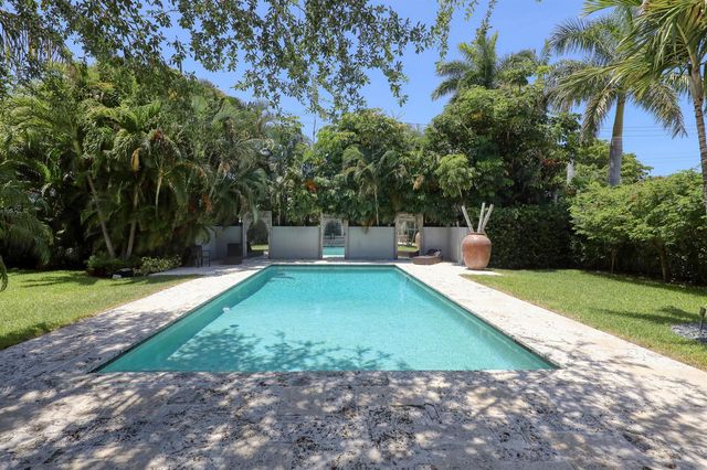1635 Seabreeze Boulevard, Fort Lauderdale, FL 33316