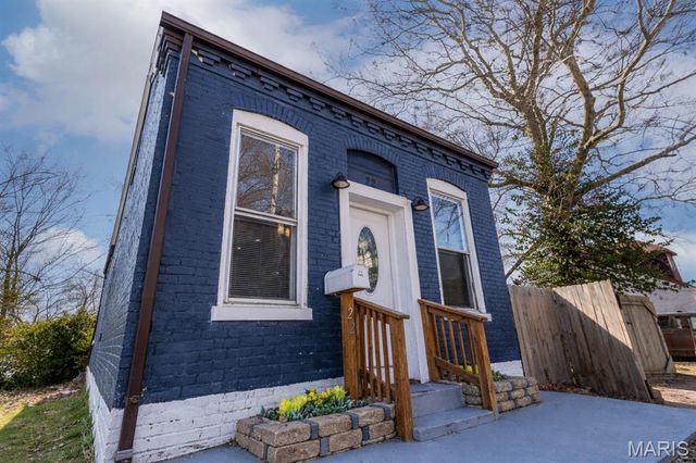 22 S 15th Street, Belleville, IL 62220