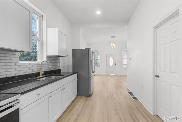 22 S 15th Street, Belleville, IL 62220