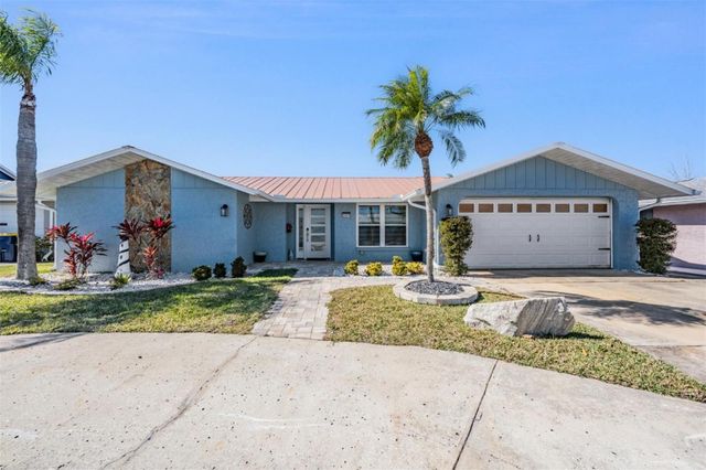 5001 MARLIN DRIVE, New Port Richey, FL 34652