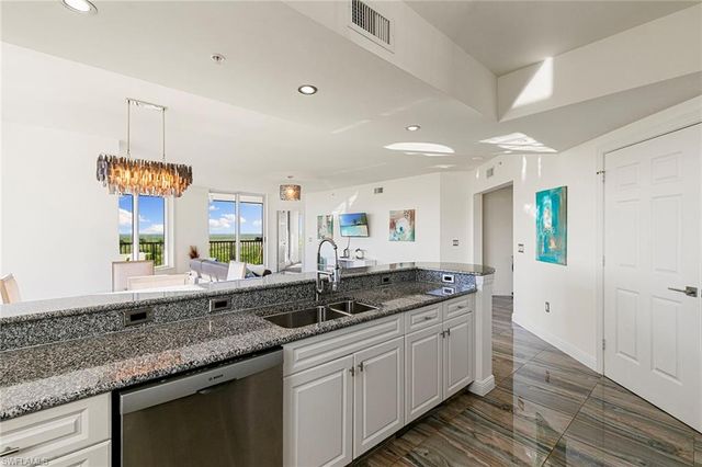 1065 Borghese LN # 701, Naples, FL 34114