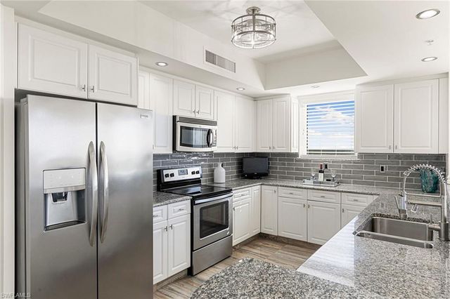 1065 Borghese LN # 701, Naples, FL 34114