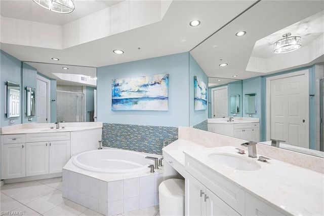 1065 Borghese LN # 701, Naples, FL 34114