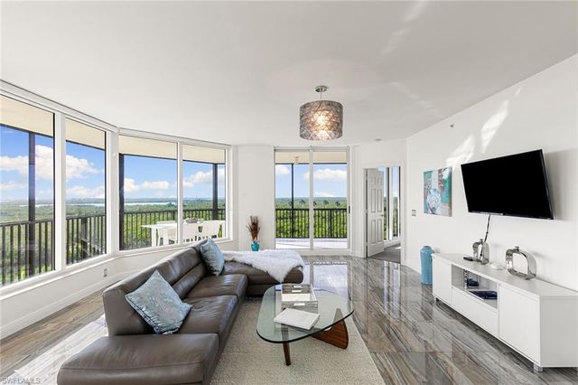 1065 Borghese LN # 701, Naples, FL 34114