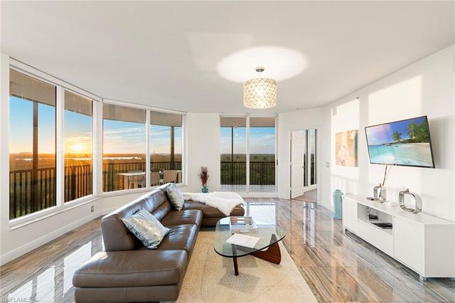 1065 Borghese LN # 701, Naples, FL 34114