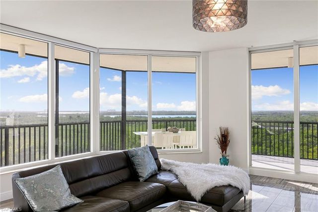 1065 Borghese LN # 701, Naples, FL 34114