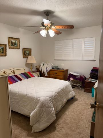 21863 N Bruella Rd, Acampo, CA 95220