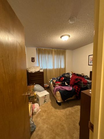 21863 N Bruella Rd, Acampo, CA 95220