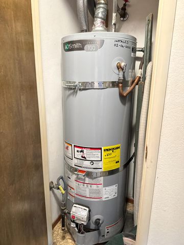 21863 N Bruella Rd, Acampo, CA 95220