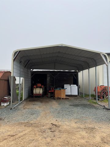 21863 N Bruella Rd, Acampo, CA 95220