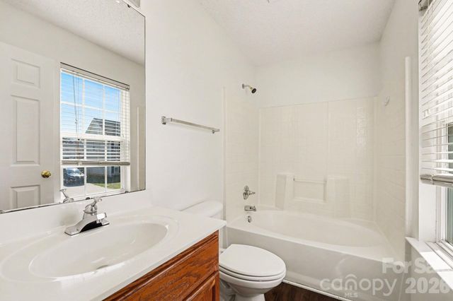 183 Everett Park Drive S, Mooresville, NC 28115