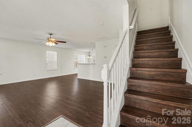 183 Everett Park Drive S, Mooresville, NC 28115