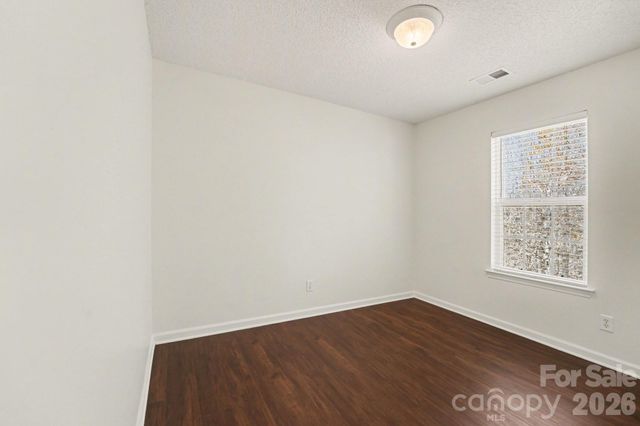 183 Everett Park Drive S, Mooresville, NC 28115