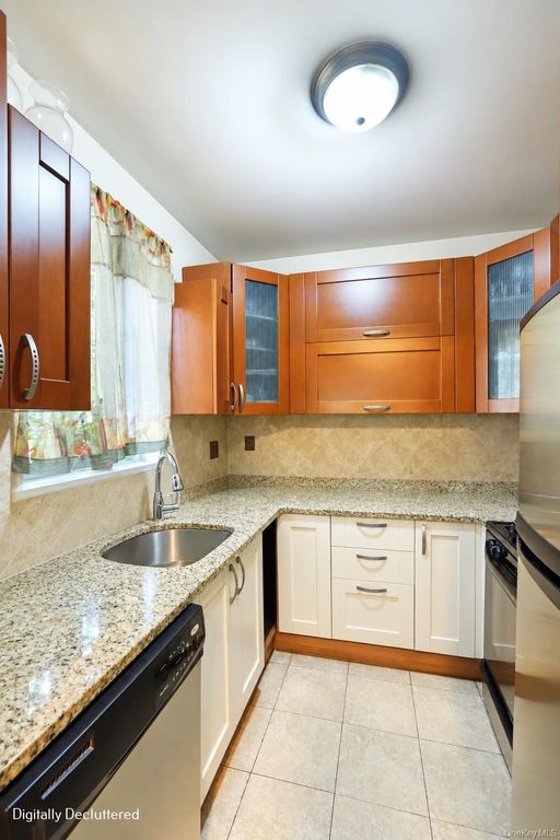 1530 E 15th Street 2A, Brooklyn, NY 11230 — photo 2