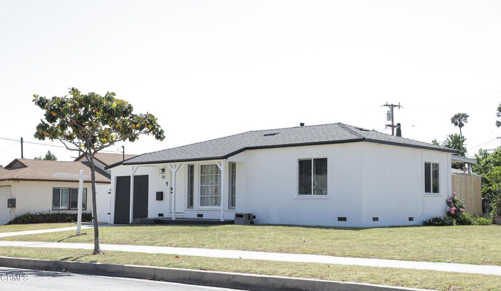 701 S 8th Street, Alhambra, CA 91801