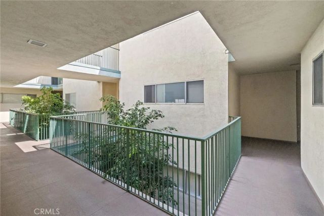 1187 E 3rd 202, Long Beach, CA 90802