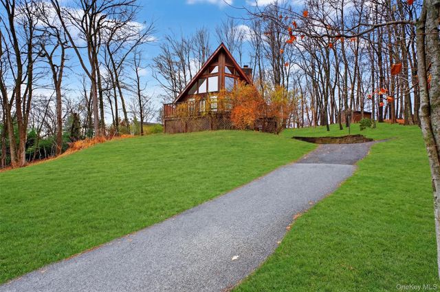 74 Brandy Lane, Wappingers Falls, NY 12590