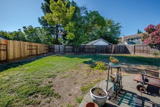 3440 Oakcreek Dr, Rocklin, CA 95677
